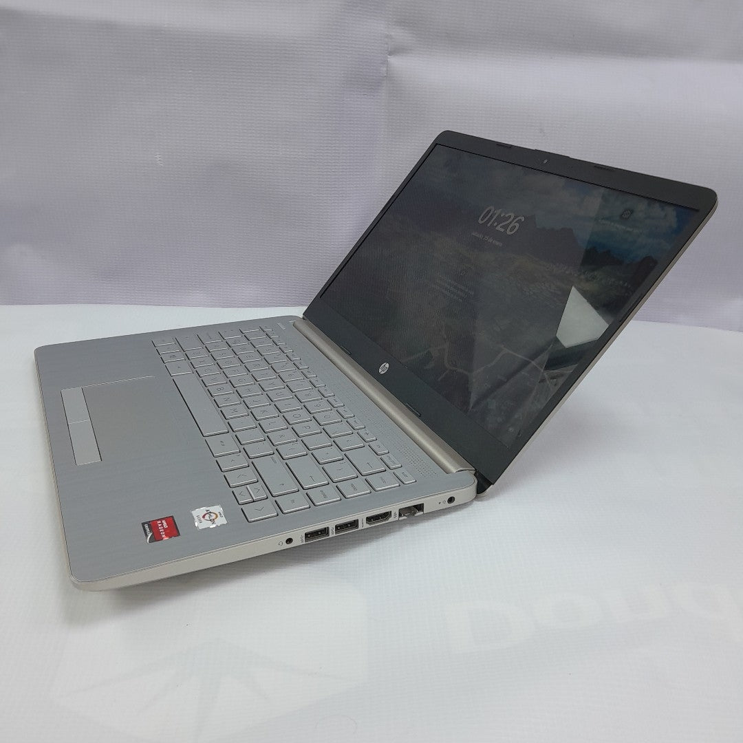 LAPTOP HP 14-DK1514LA (2021) 128 GB SSD 4 GB RAM (SEMINUEVO)