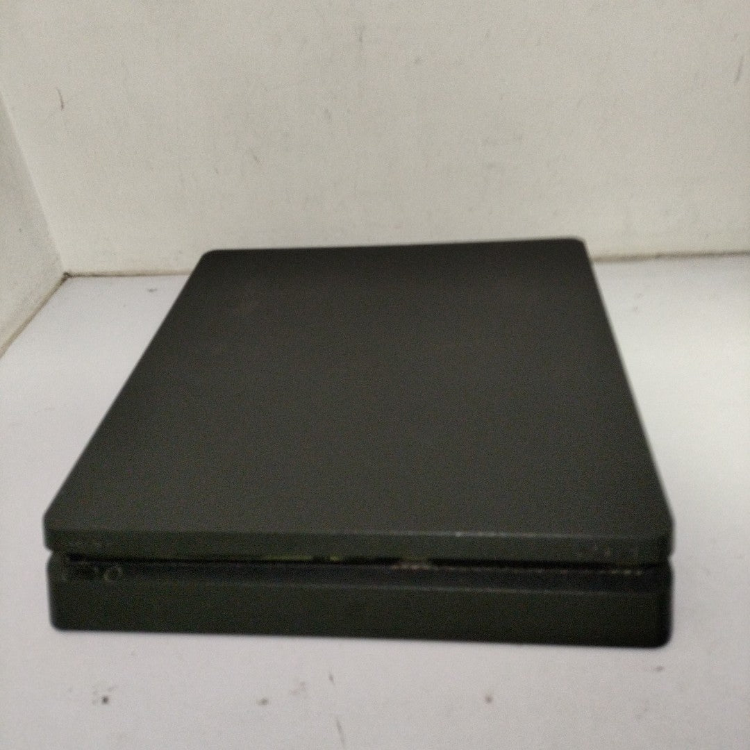 CONSOLA DE VIDEOJUEGO SONY PS4 SLIM 1 TB (SEMINUEVO)