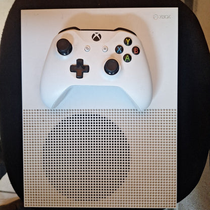 CONSOLA DE VIDEOJUEGO MICROSOFT XBOX ONE S 1 TB (SEMINUEVO)