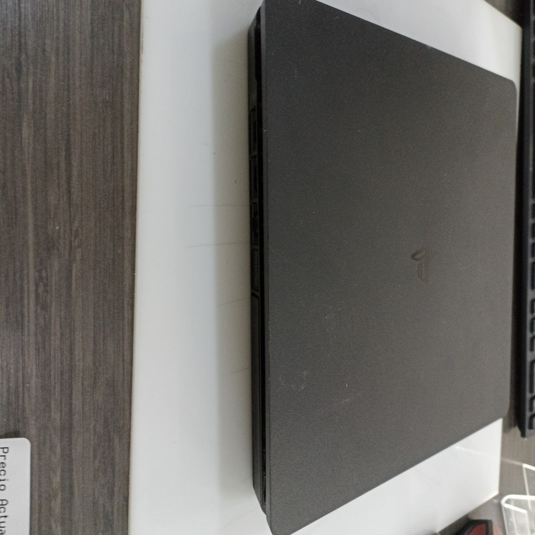 CONSOLA DE VIDEOJUEGO SONY PS4 SLIM 500 GB  (SEMINUEVO)