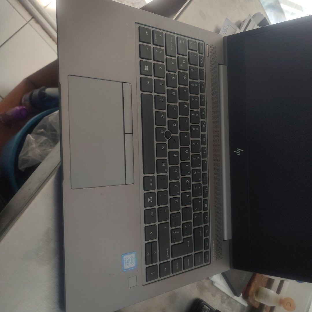 LAPTOP HP ZBOOK 14U G6 (2020) 512 GB SSD 16 GB RAM (SEMINUEVO)