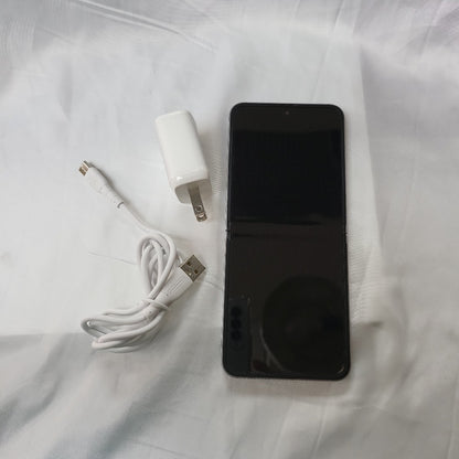 CELULAR SAMSUNG GALAXY Z FLIP6 SM-F741B (2024) 512 GB 12 GB RAM (SEMINUEVO)