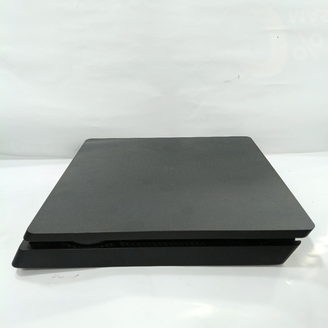 CONSOLA DE VIDEOJUEGO SONY PS4 SLIM 1 TB (SEMINUEVO)