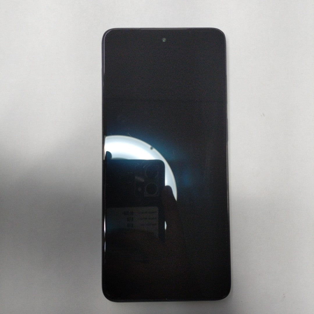 CELULAR MOTOROLA MOTO G52 XT2221-2 256 GB 6 GB RAM (SEMINUEVO)