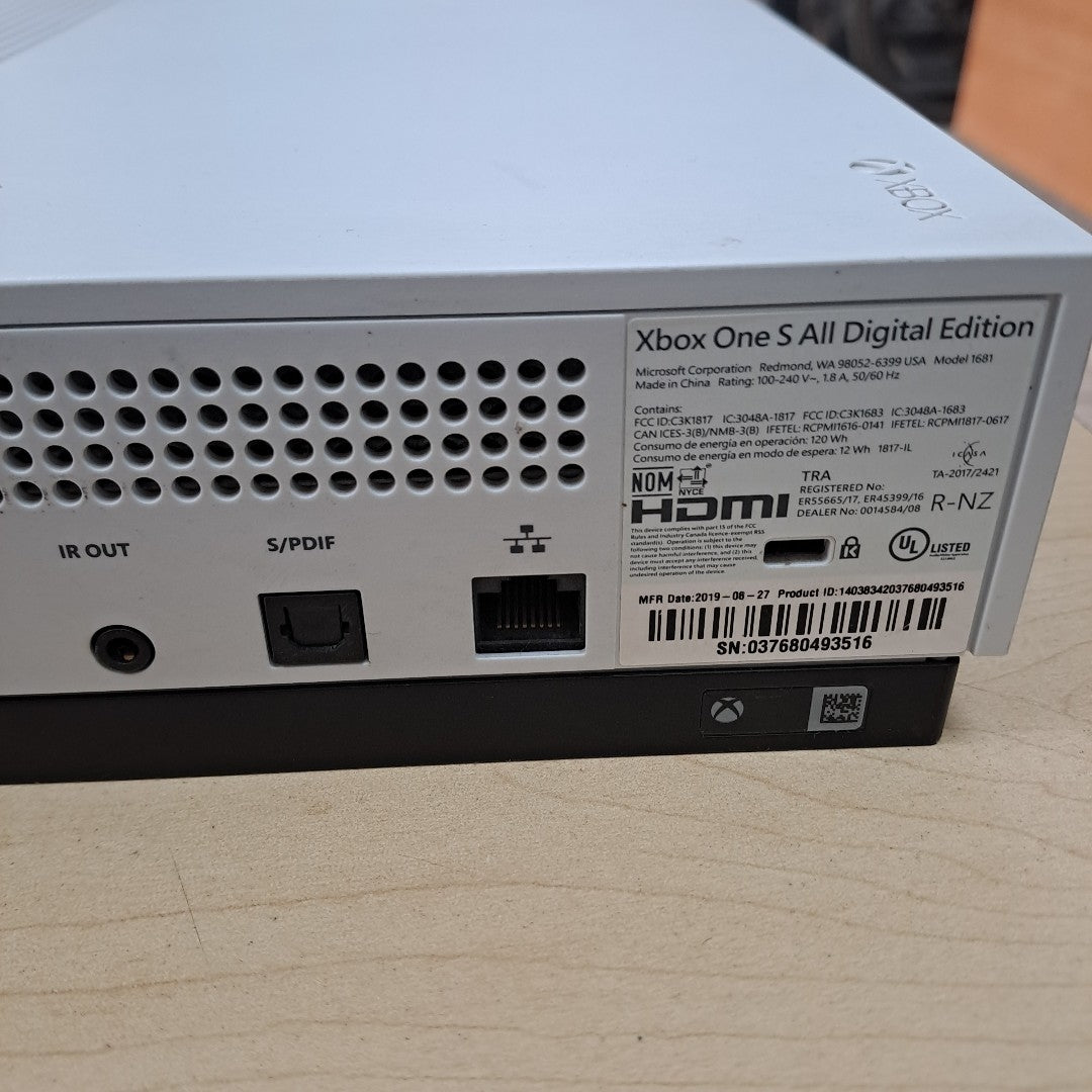 CONSOLA DE VIDEOJUEGO MICROSOFT XBOX ONE S ALL DIGITAL 1 TB (SEMINUEVO)