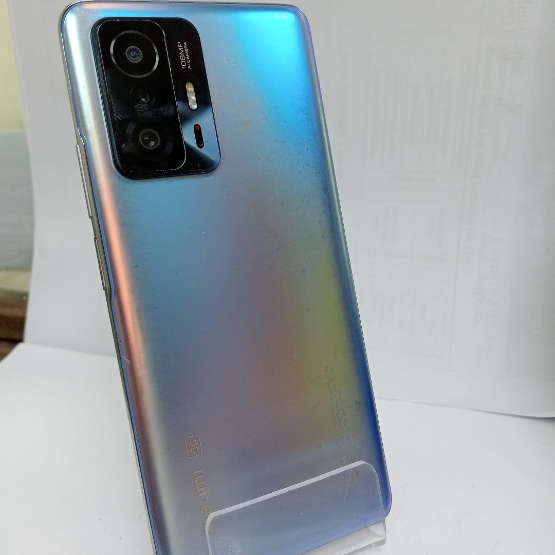CELULAR XIAOMI 11T 21081111RG 256 GB 8 GB RAM (SEMINUEVO)