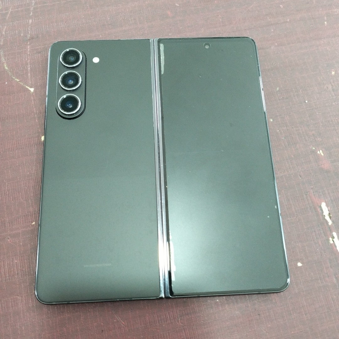 CELULAR SAMSUNG GALAXY Z FOLD 5 SM-F946W (2023) 512 GB 12 GB RAM (SEMINUEVO)