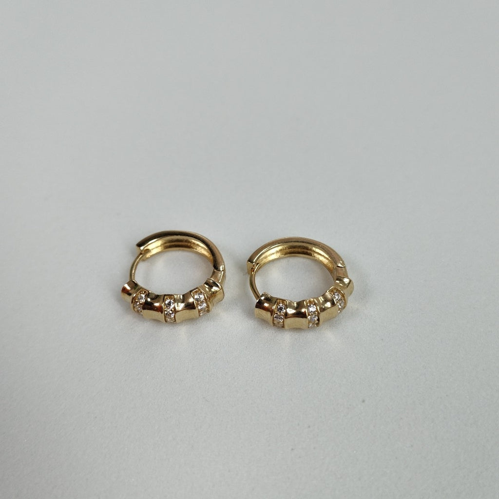 HUGGIES ORO 14K 2.5 (NUEVO)