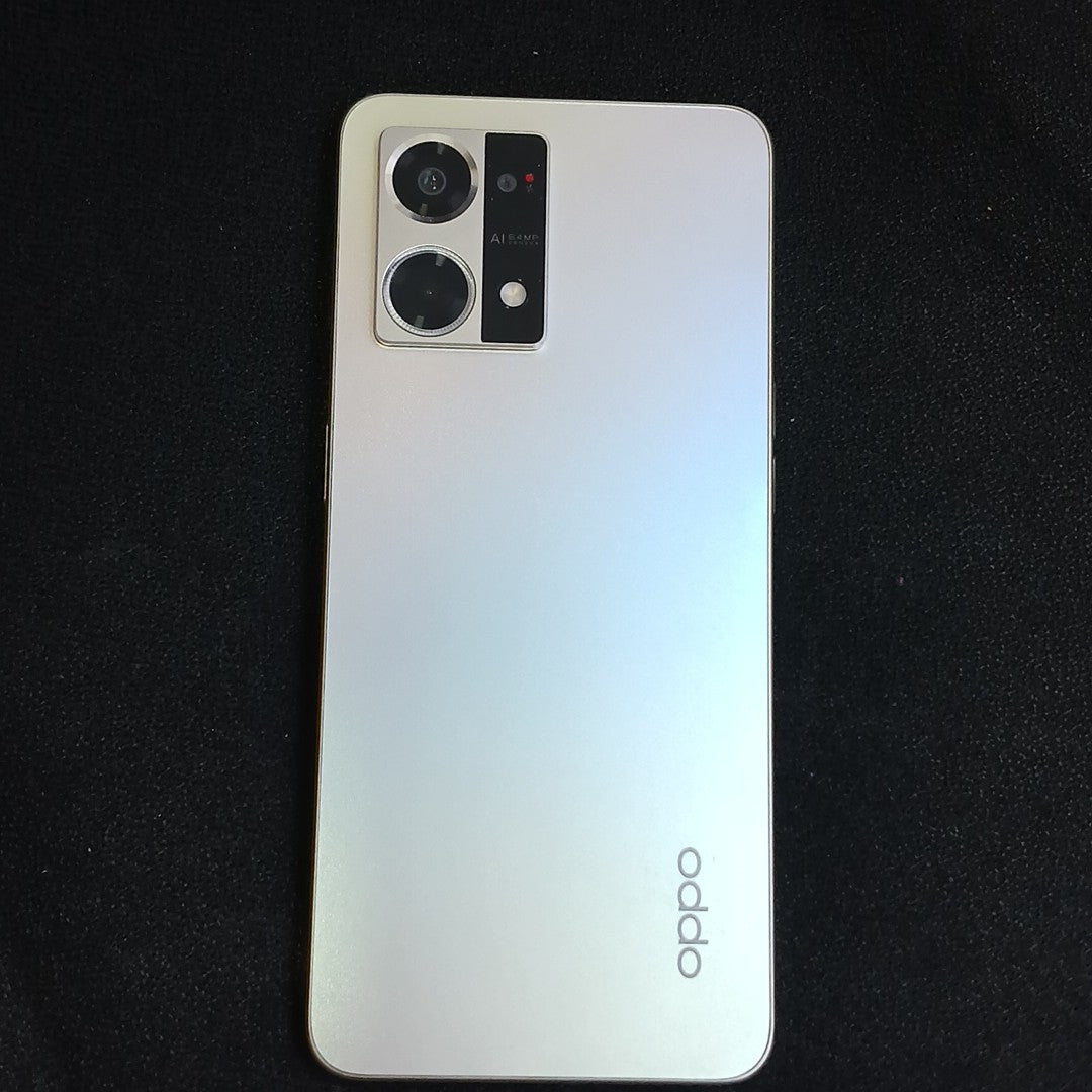 CELULAR OPPO  RENO 7 CPH2363 256 GB 8 GB RAM (SEMINUEVO)