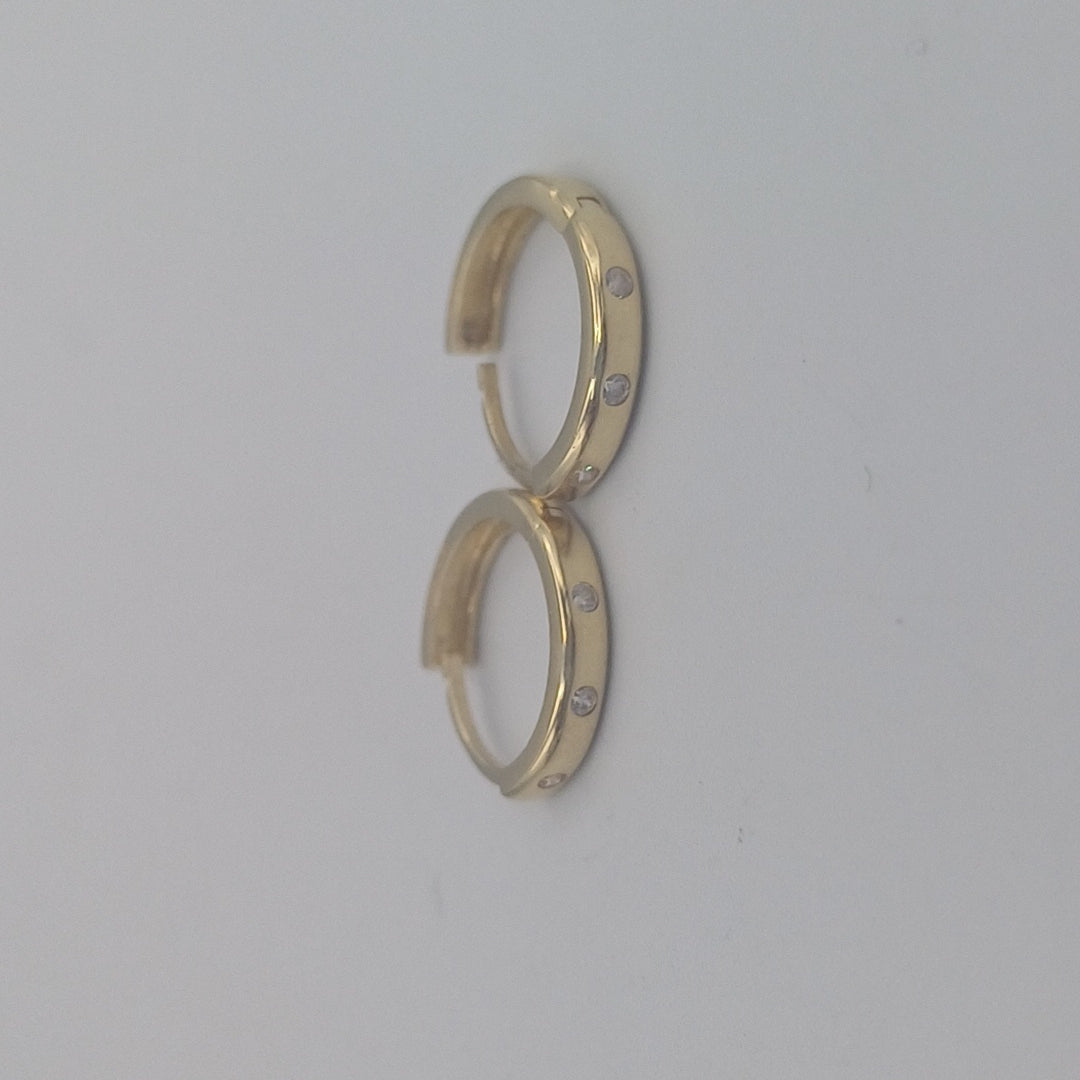 HUGGIES ORO 14K 1.5 (NUEVO)