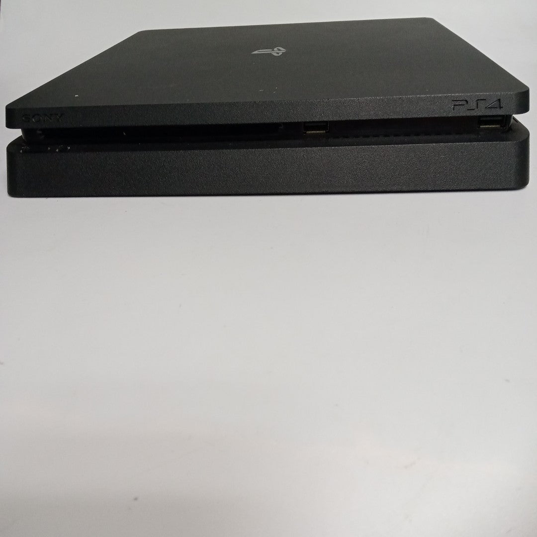 CONSOLA DE VIDEOJUEGO SONY PS4 SLIM 1 TB (SEMINUEVO)