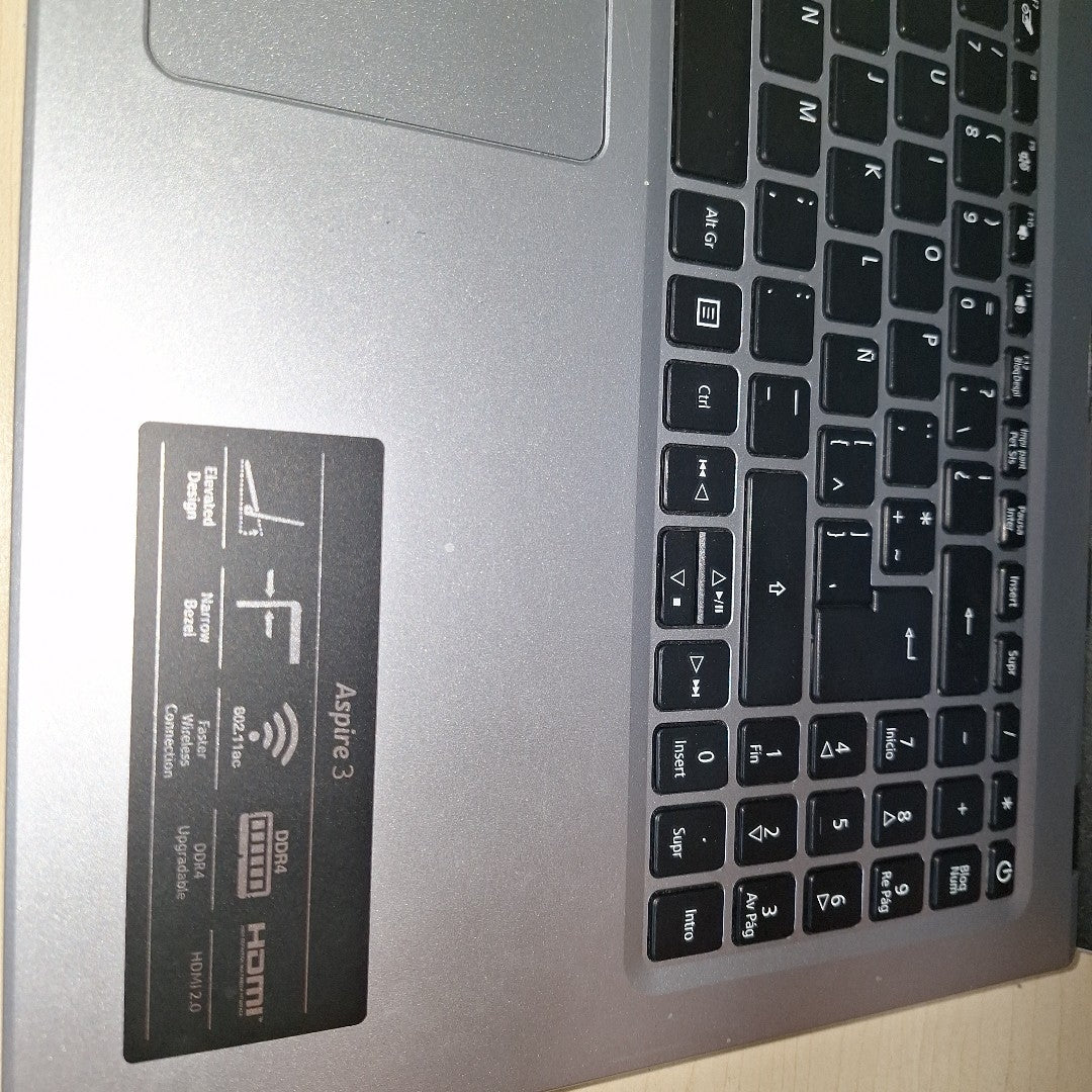 LAPTOP ACER ASPIRE 3 A315-35-C3RU (2022) 1 TB 8 GB RAM (SEMINUEVO)