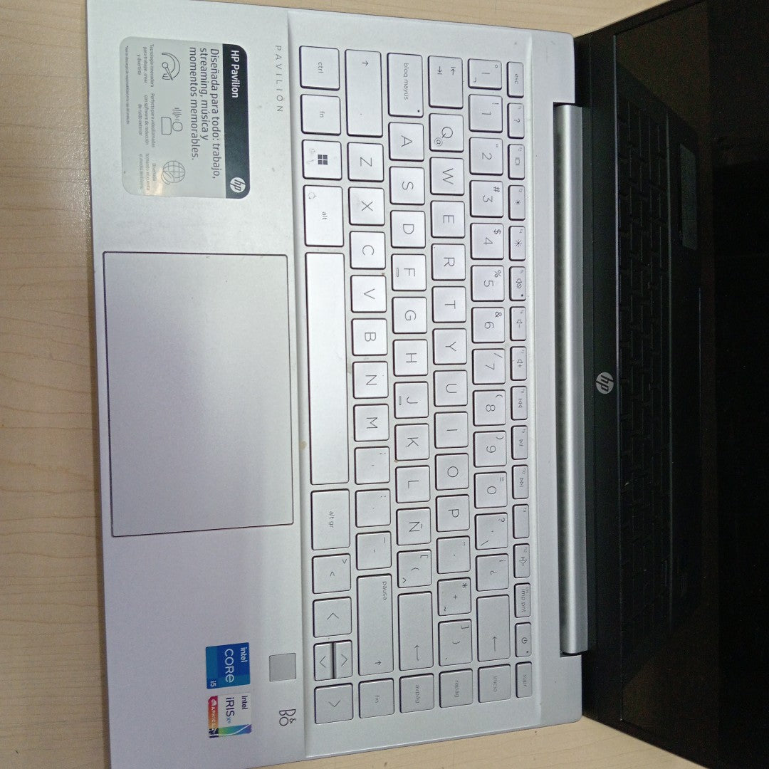 LAPTOP HP PAVILION 14-DV0502LA (2021) 512 GB SSD 8 GB RAM + 32 GB OPTANE (SEMINUEVO)