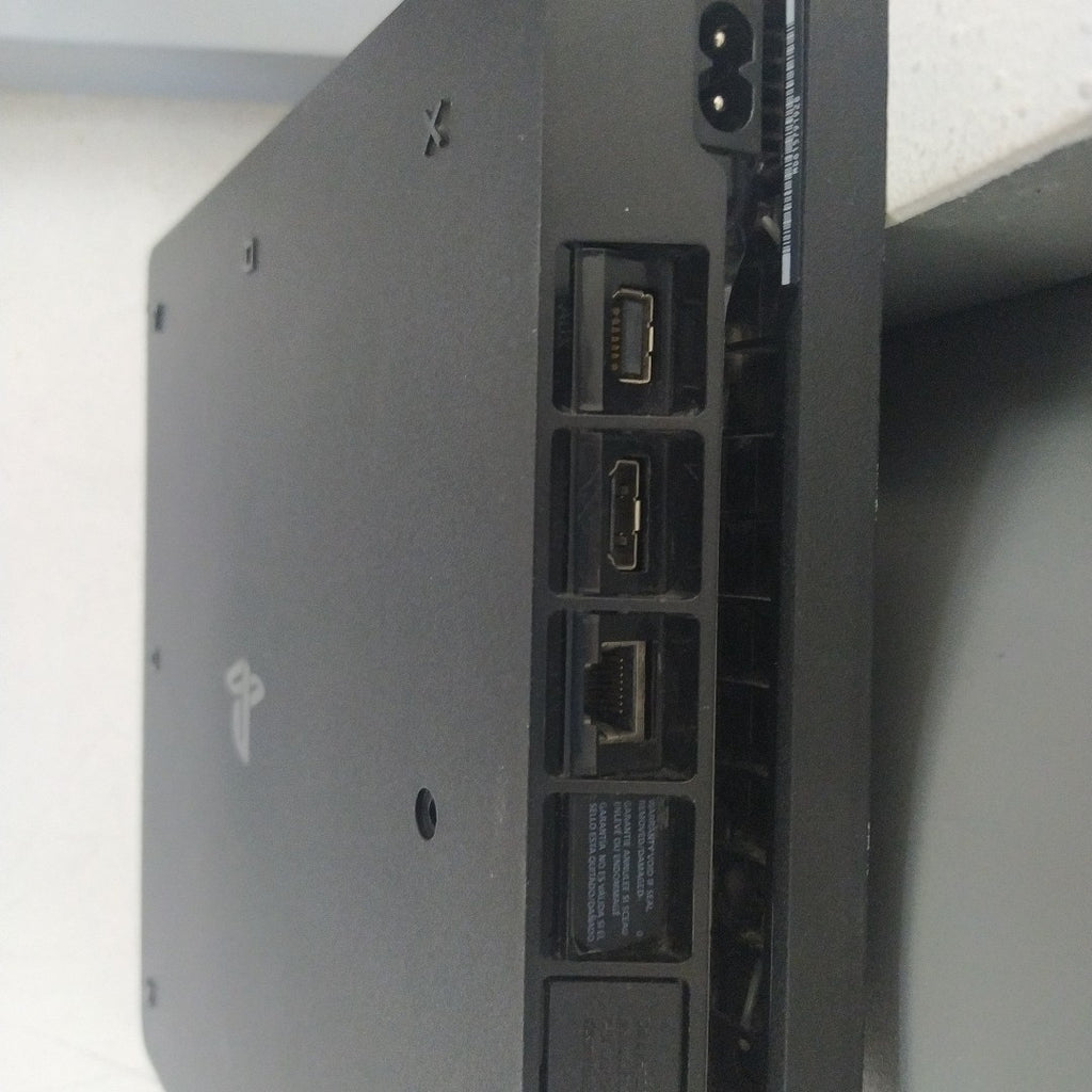 CONSOLA DE VIDEOJUEGO SONY PS4 SLIM 1 TB (SEMINUEVO)