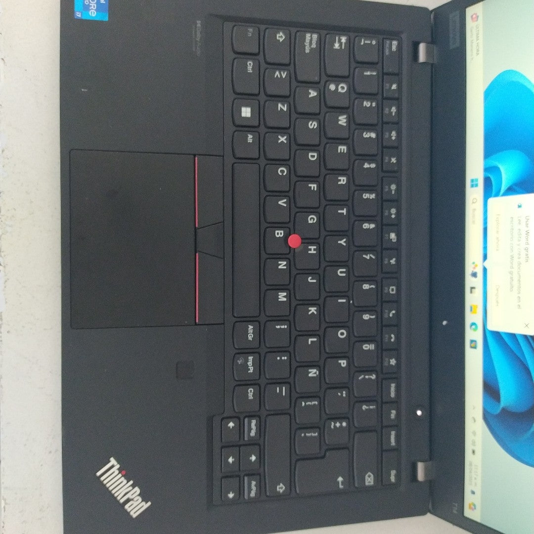 LAPTOP LENOVO THINKPAD T14 GEN 2 (2022) 512 GB SSD 16 GB RAM (SEMINUEVO)