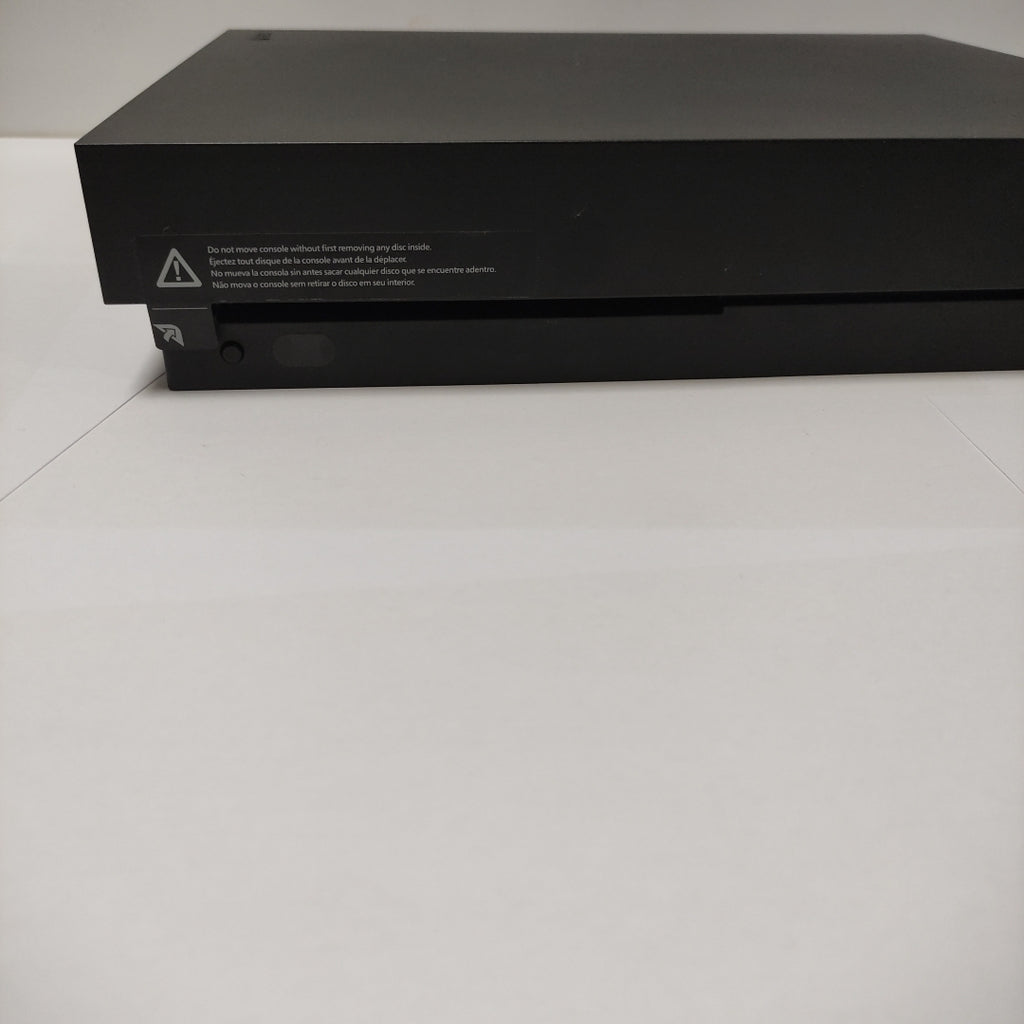 CONSOLA DE VIDEOJUEGO MICROSOFT XBOX ONE X 1 TB (SEMINUEVO)