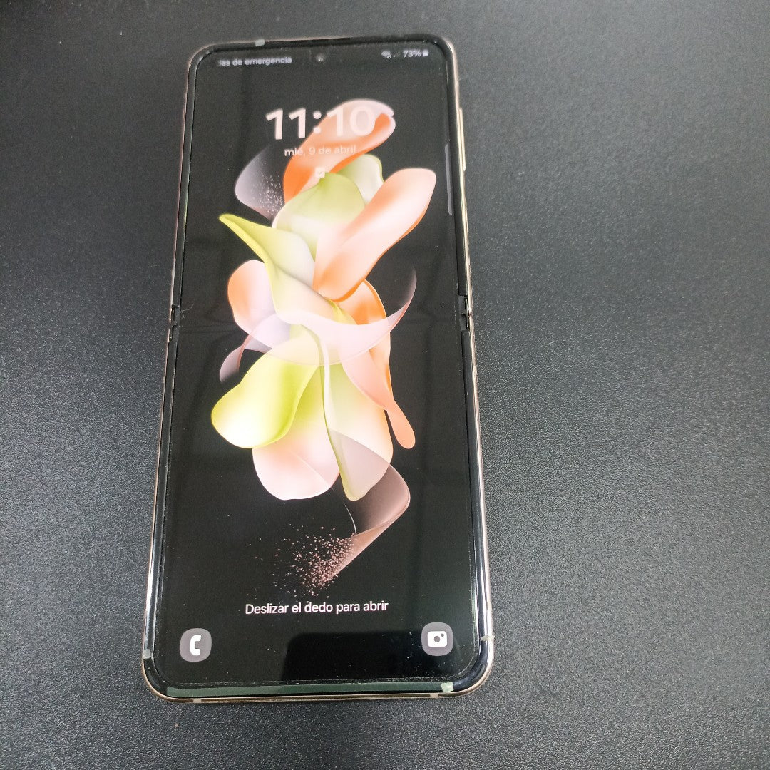 CELULAR SAMSUNG GALAXY Z FLIP4 SM-F721B 256 GB 8 GB RAM (SEMINUEVO)