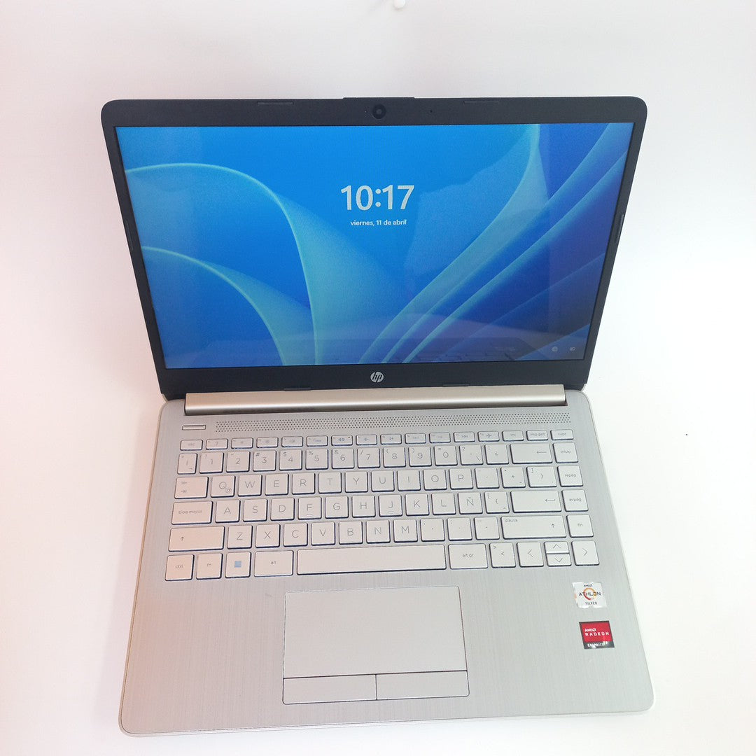 LAPTOP HP 14-DK1514LA (2021) 128 GB SSD 4 GB RAM (SEMINUEVO)