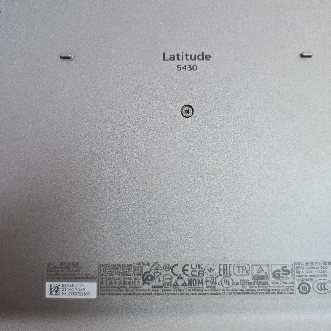 LAPTOP DELL LATITUDE 5430 (2023) 512 GB SSD 16 GB RAM (SEMINUEVO)