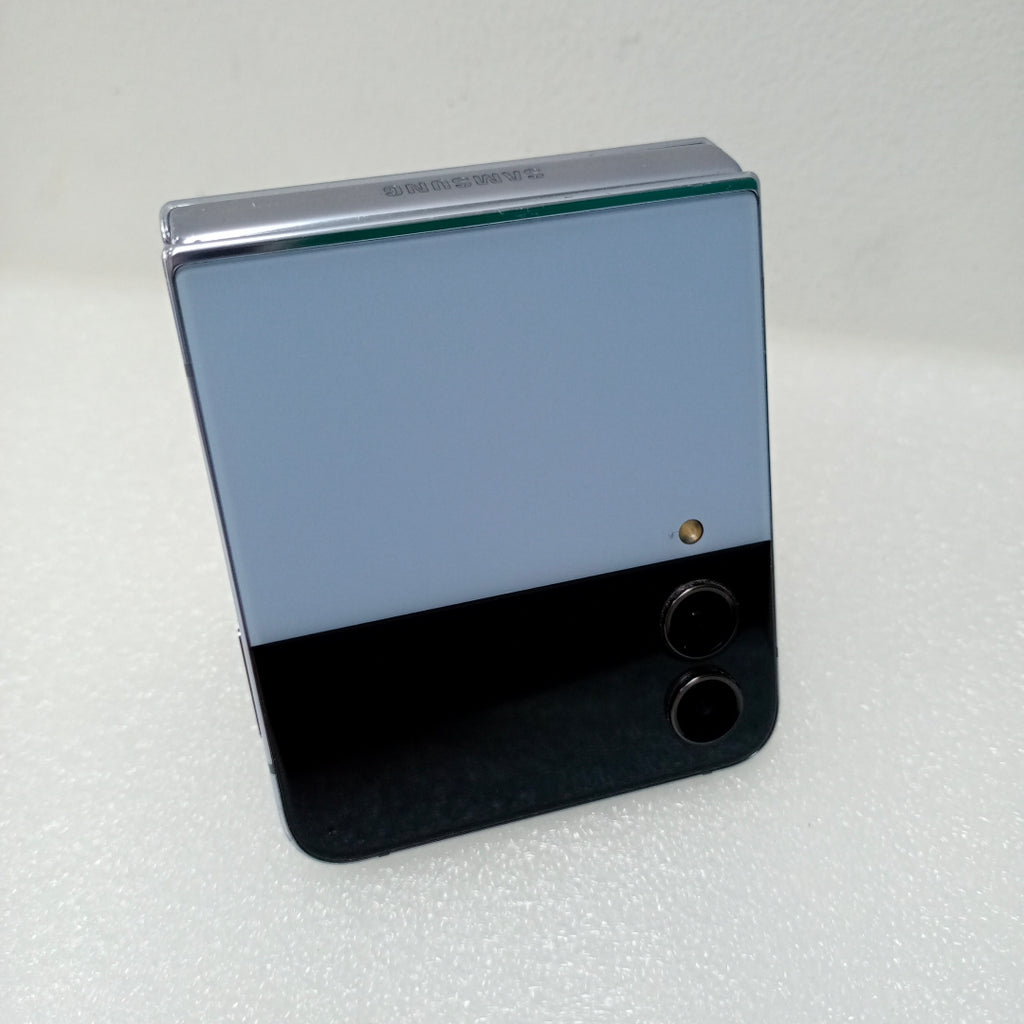 CELULAR SAMSUNG GALAXY Z FLIP4 SM-F721B 256 GB 8 GB RAM (SEMINUEVO)