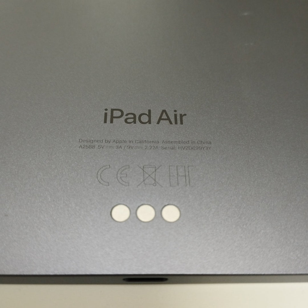 TABLETA APPLE IPAD AIR 5 A2588 256 GB 8 GB RAM (SEMINUEVO)