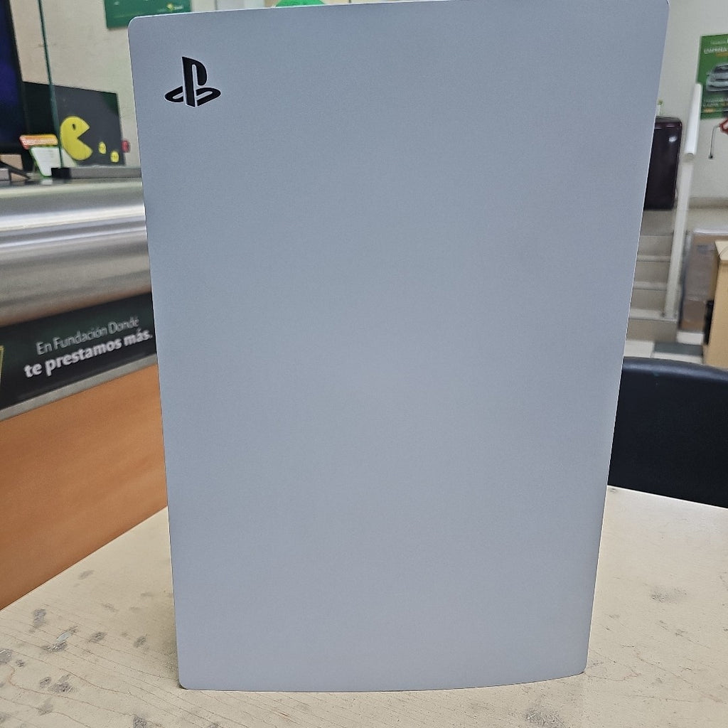 CONSOLA DE VIDEOJUEGO SONY PS5 825 SSD (SEMINUEVO)