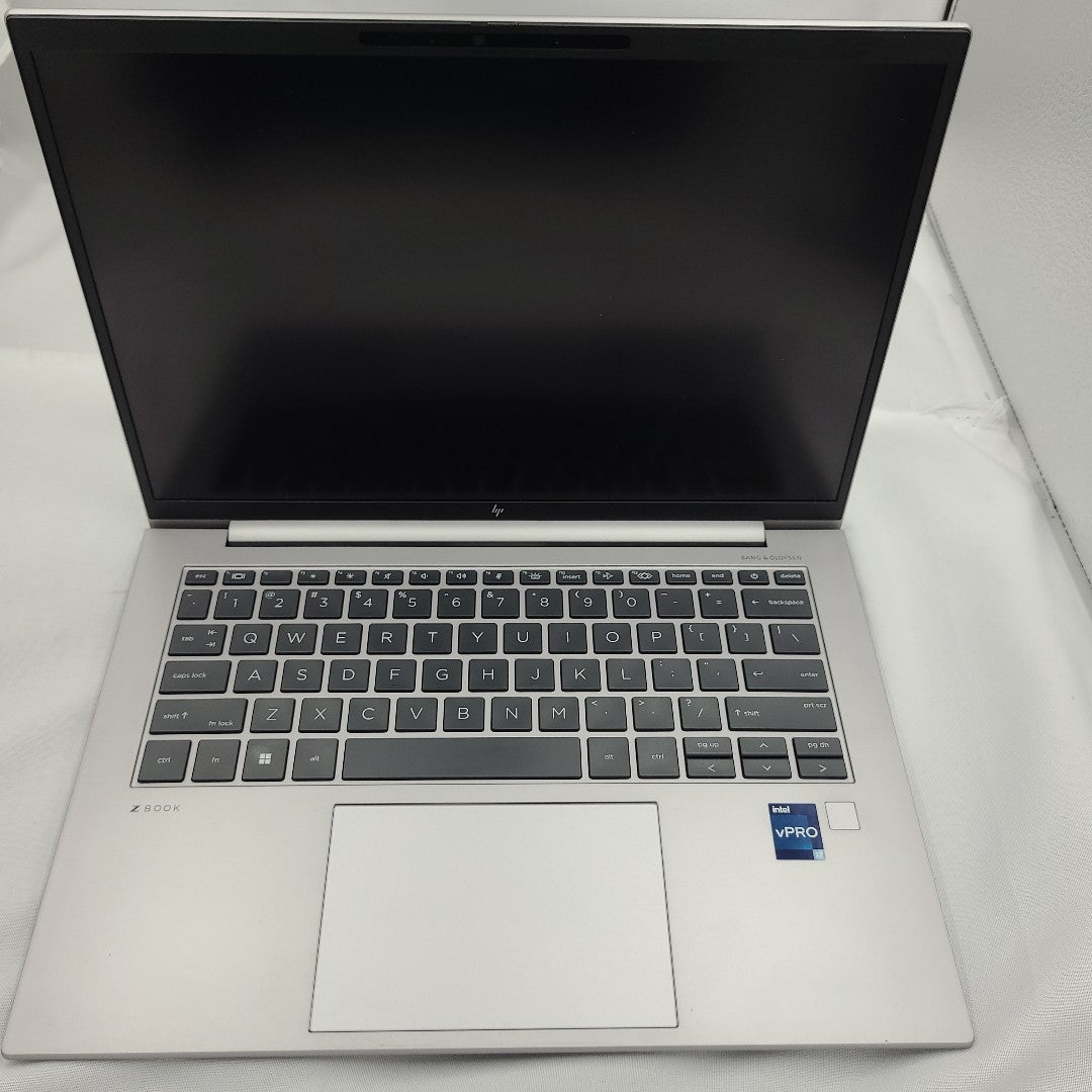 LAPTOP HP ZBOOK FIREFLY 14 G10 (2024) 512 GB SSD 16 GB RAM (SEMINUEVO)