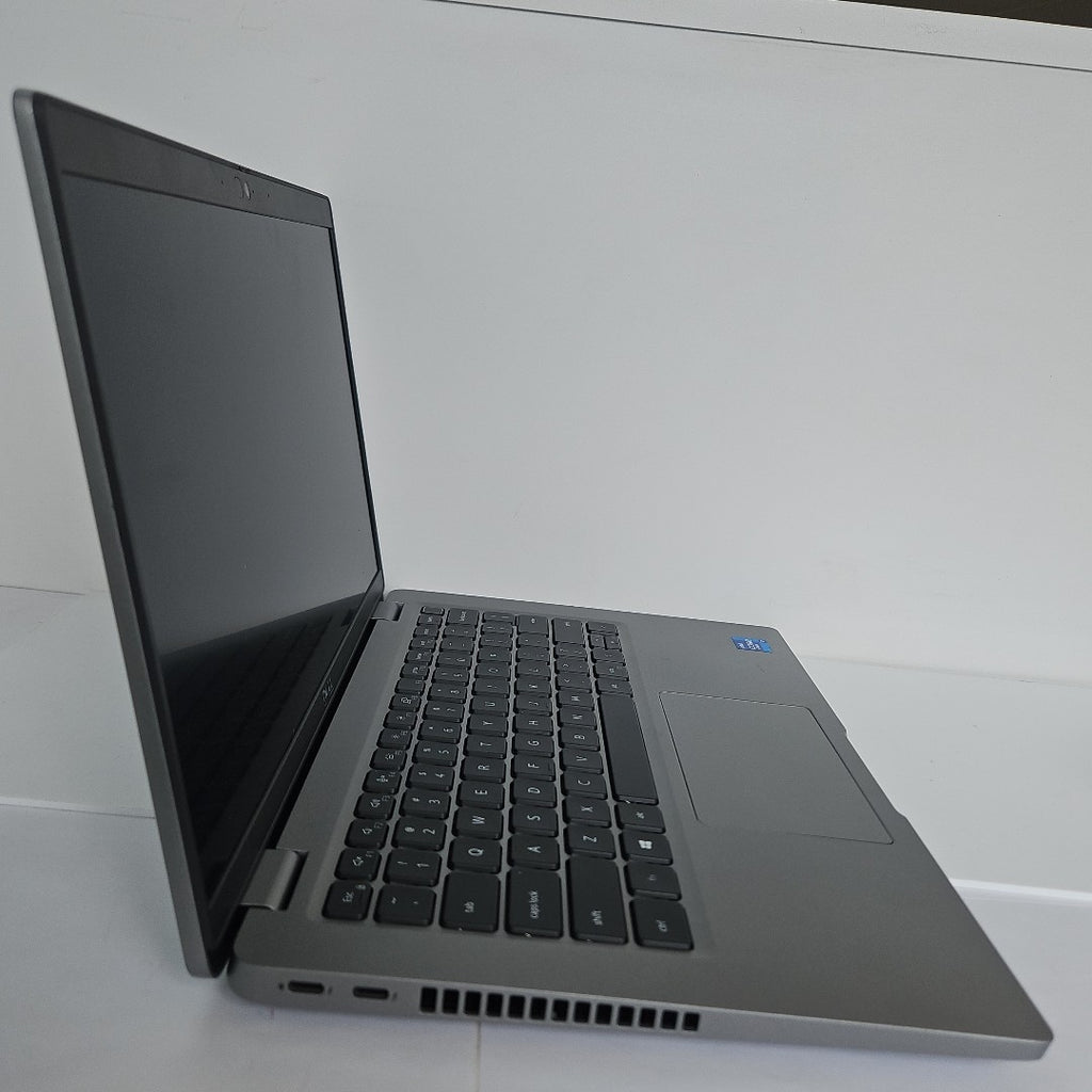 LAPTOP DELL LATITUDE 5420 (2022) 512 GB SSD 16 GB RAM (SEMINUEVO)