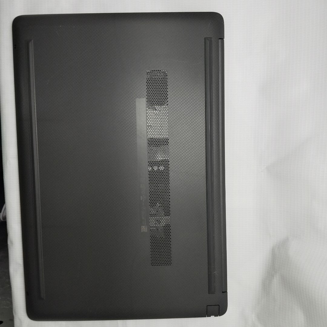 LAPTOP HP 255 G8 (2024) 1 TB SSD 32 GB RAM (SEMINUEVO)