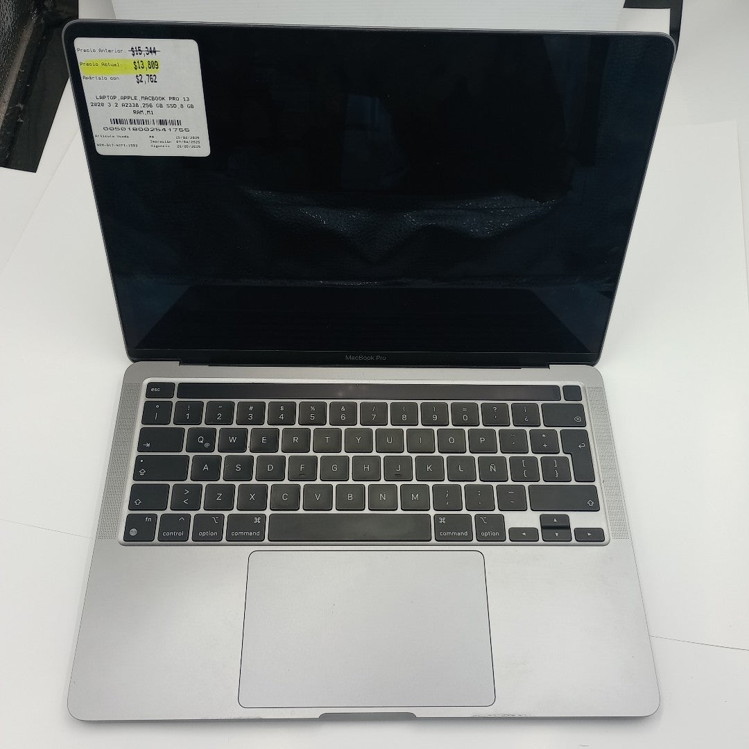 LAPTOP APPLE MACBOOK PRO 13" 2020 3.2 A2338 256 GB SSD 8 GB RAM (SEMINUEVO)