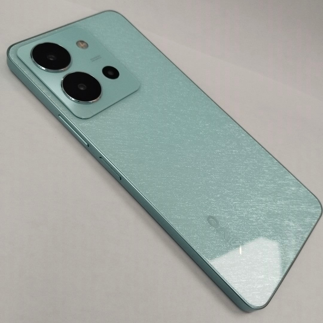 CELULAR VIVO Y36 V2247 128 GB 8 GB RAM (SEMINUEVO)