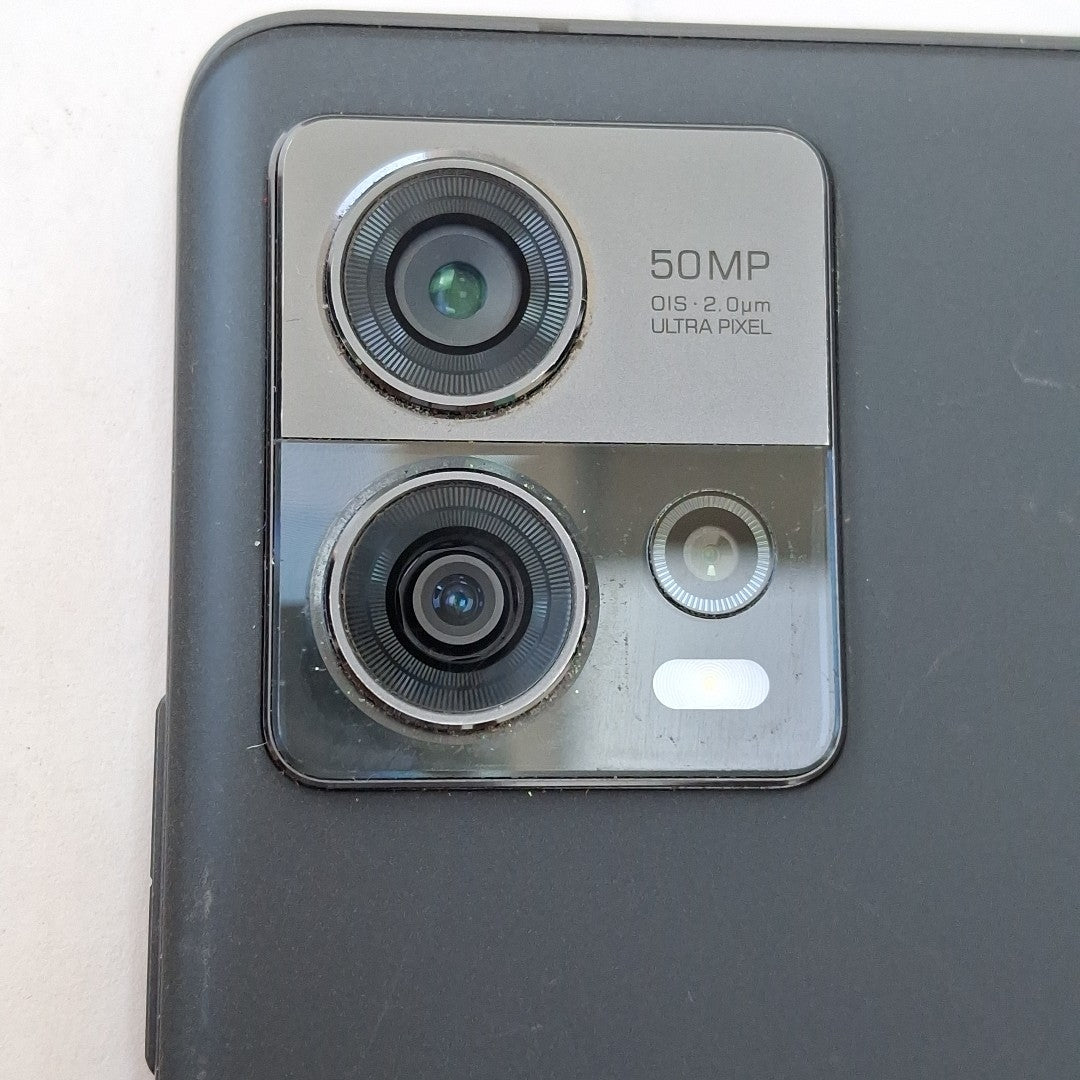 CELULAR MOTOROLA EDGE 30 FUSION XT2243-1 256 GB 12 GB RAM (SEMINUEVO)