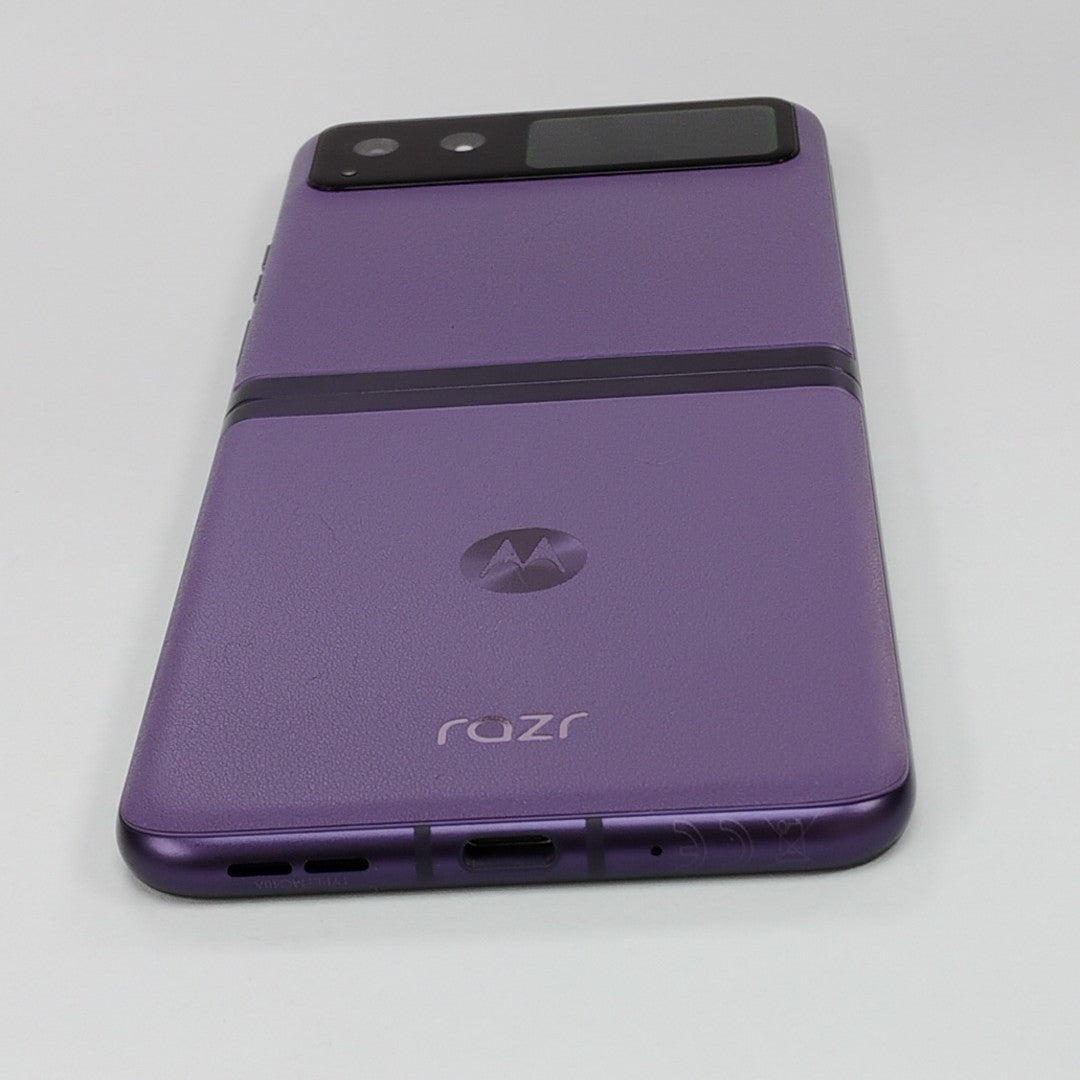 CELULAR MOTOROLA RAZR 40 XT2323-1 (2023) 256 GB 8 GB RAM (SEMINUEVO)