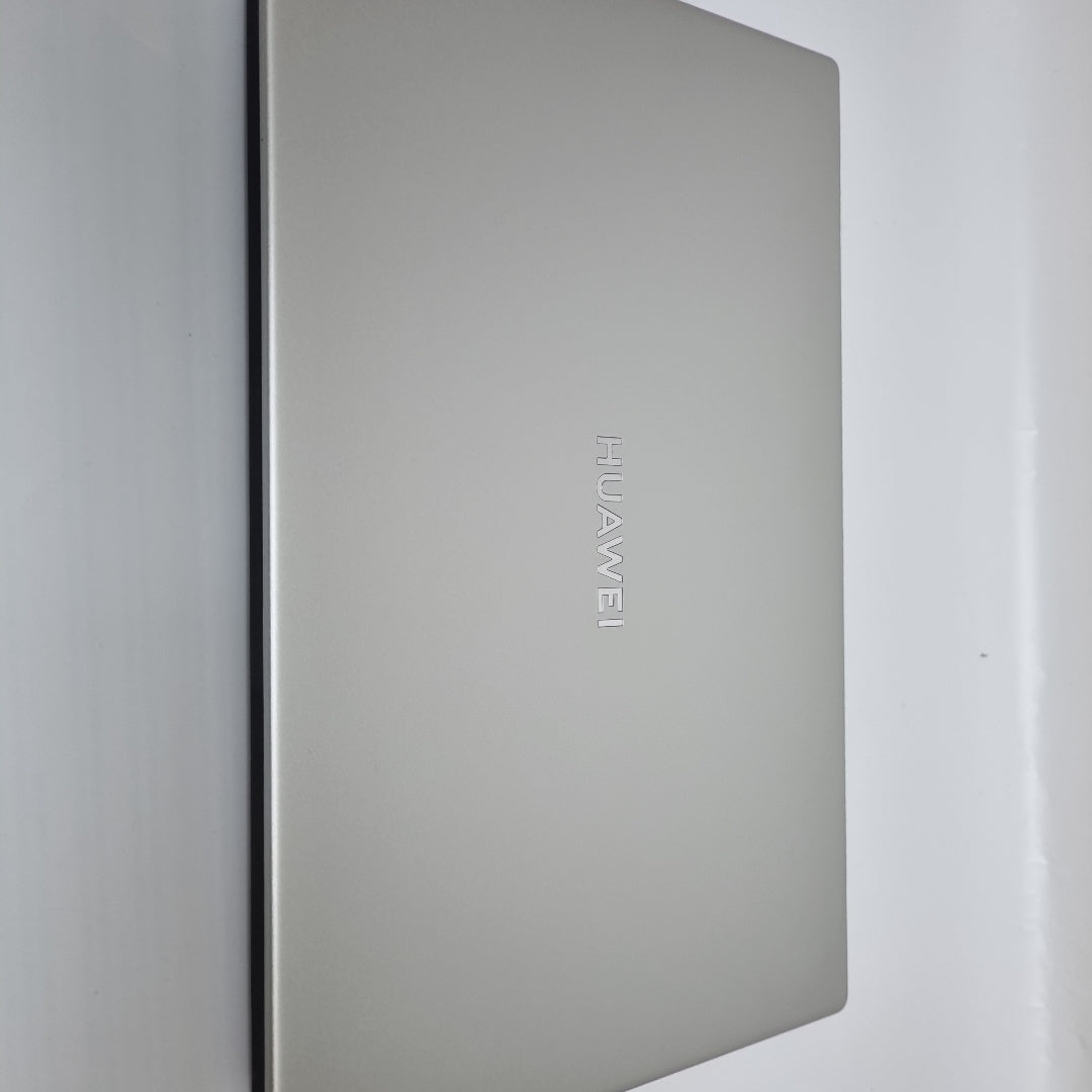 LAPTOP HUAWEI MATEBOOK D 15 BODE-WDH9 (2022) 512 GB SSD 8 GB RAM (SEMINUEVO)