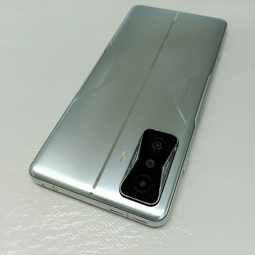 CELULAR XIAOMI POCO F4 GT 21121210G 256 GB 12 GB RAM (SEMINUEVO)