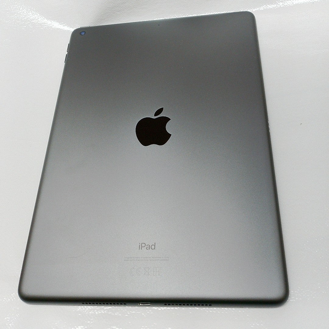 TABLETA APPLE IPAD 8 A2270 128 GB 3 GB RAM (SEMINUEVO)