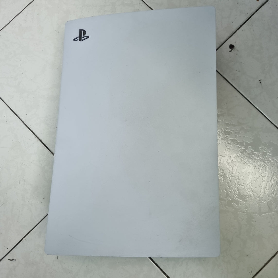 CONSOLA DE VIDEOJUEGO SONY PS5 825 SSD (SEMINUEVO)