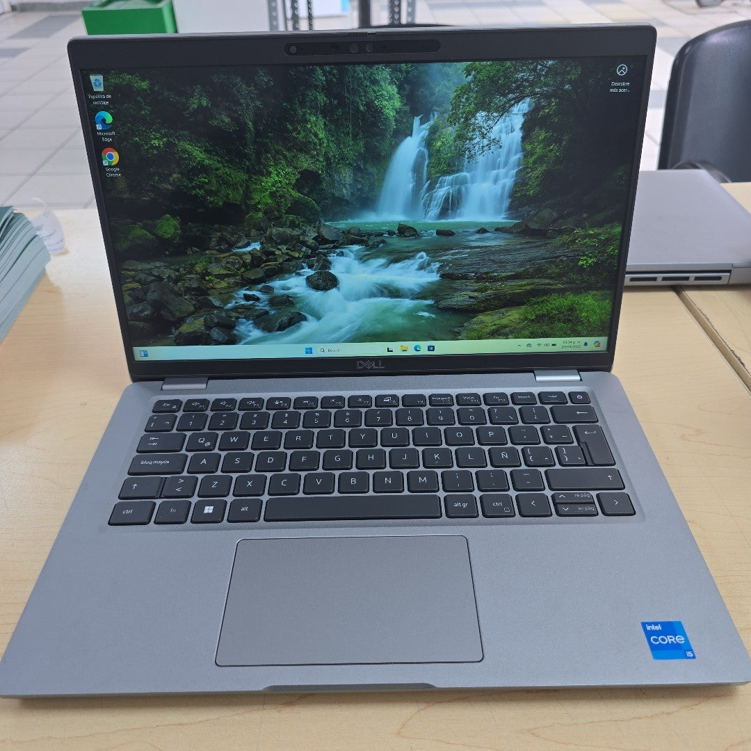 LAPTOP DELL LATITUDE 5430 (2023) 512 GB SSD 16 GB RAM (SEMINUEVO)