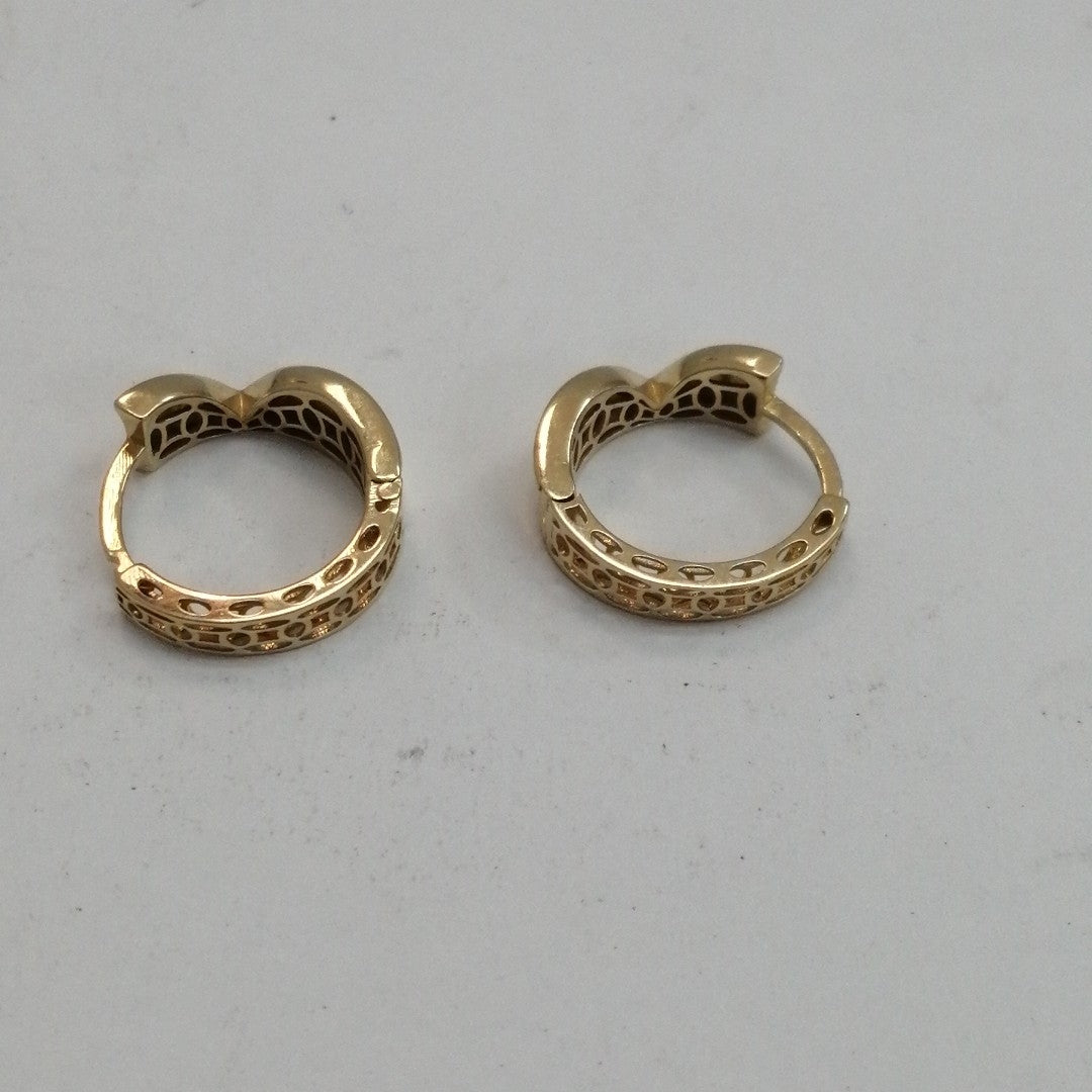 HUGGIES ORO 14K 2.7 (NUEVO)