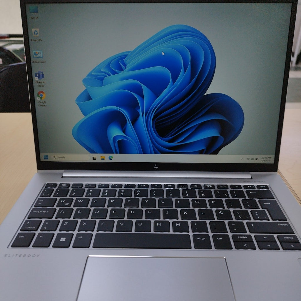 LAPTOP HP ELITEBOOK 840 G10 (2024) 512 GB SSD 16 GB RAM (SEMINUEVO)