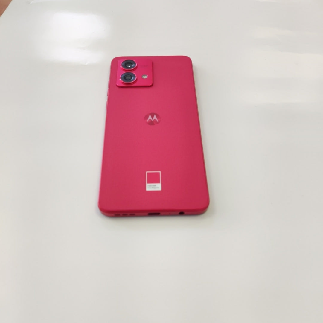 CELULAR MOTOROLA MOTO G84 XT2347-1 (2023) 256 GB 8 GB RAM (SEMINUEVO)