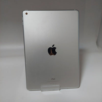 TABLETA APPLE IPAD 9 A2602 256 GB 3 GB RAM (SEMINUEVO)