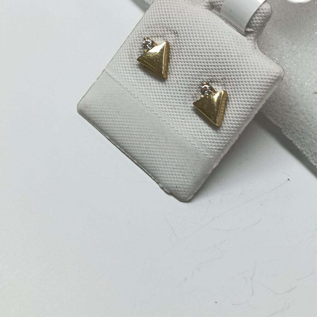 10005BRO21900B219 FRD3 BROQUEL DE TRIANGULO CON UNA CIRCONIA ORO 14K 1GRS (NUEVO)