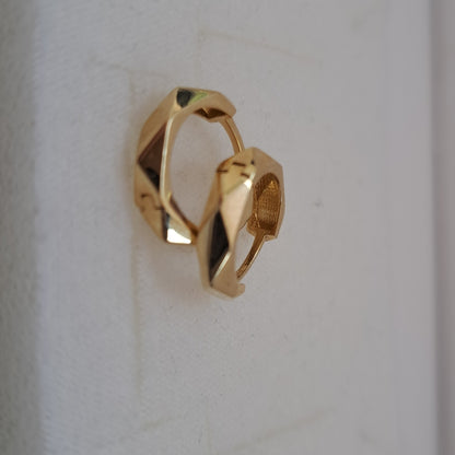 HUGGIES ORO 14K 1.9 (NUEVO)