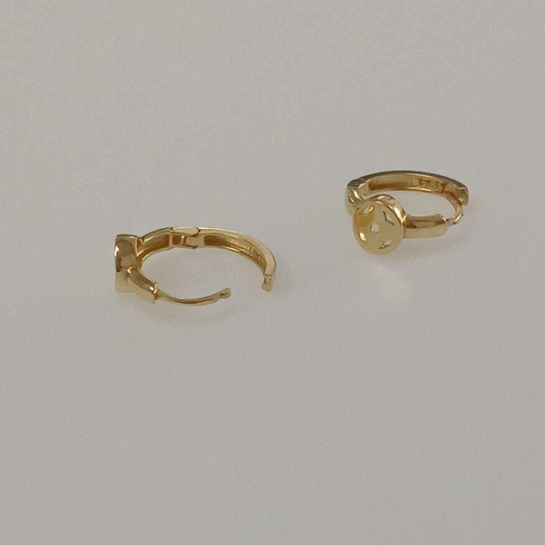 HUGGIES ORO 14K 2.1 (NUEVO)