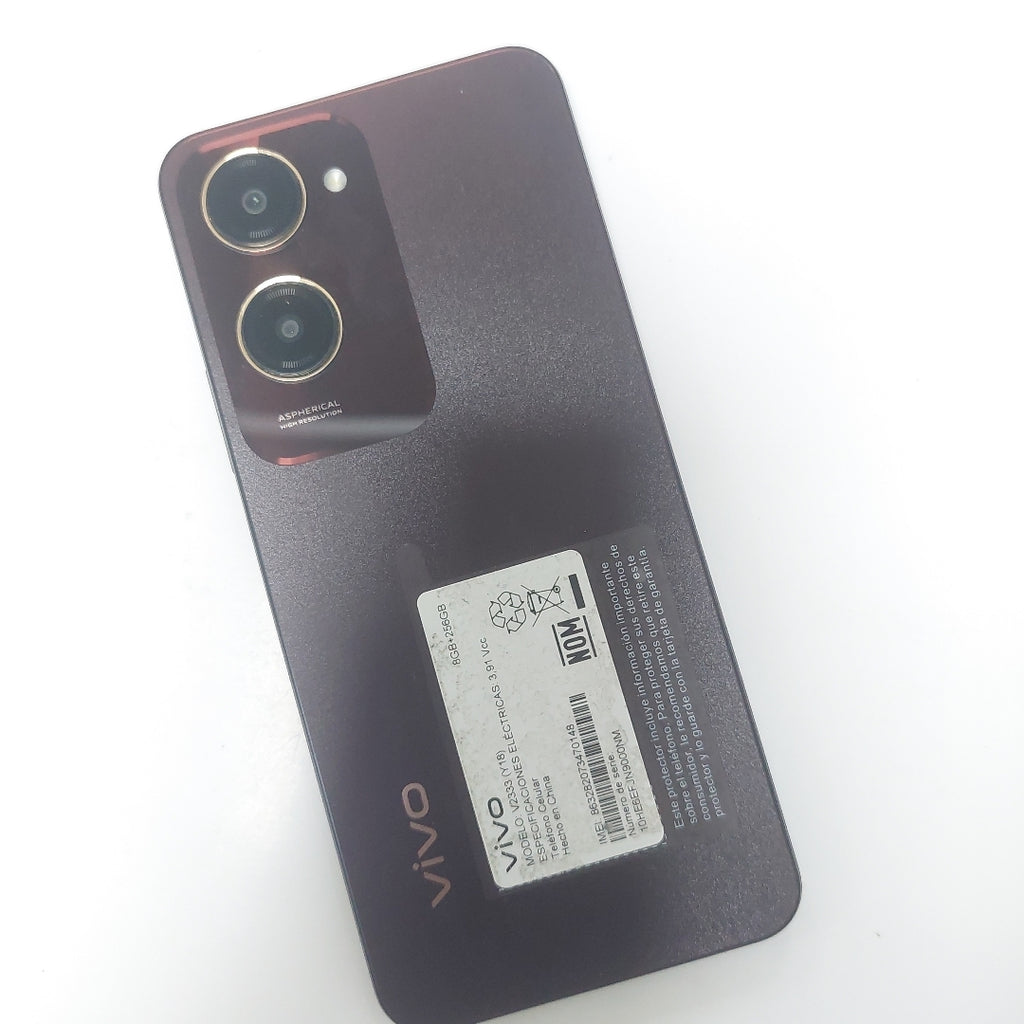CELULAR VIVO Y18 V2333 256 GB 8 GB RAM (SEMINUEVO)