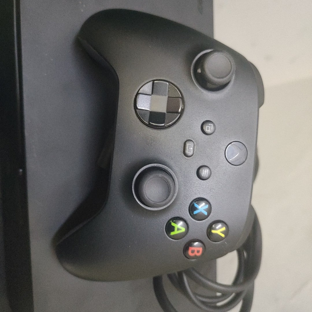 CONSOLA DE VIDEOJUEGO MICROSOFT XBOX SERIES X 1 TB SSD (SEMINUEVO)