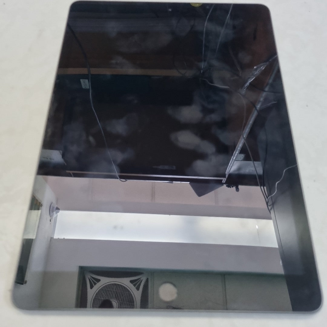 TABLETA APPLE IPAD 8 A2270 128 GB 3 GB RAM (SEMINUEVO)