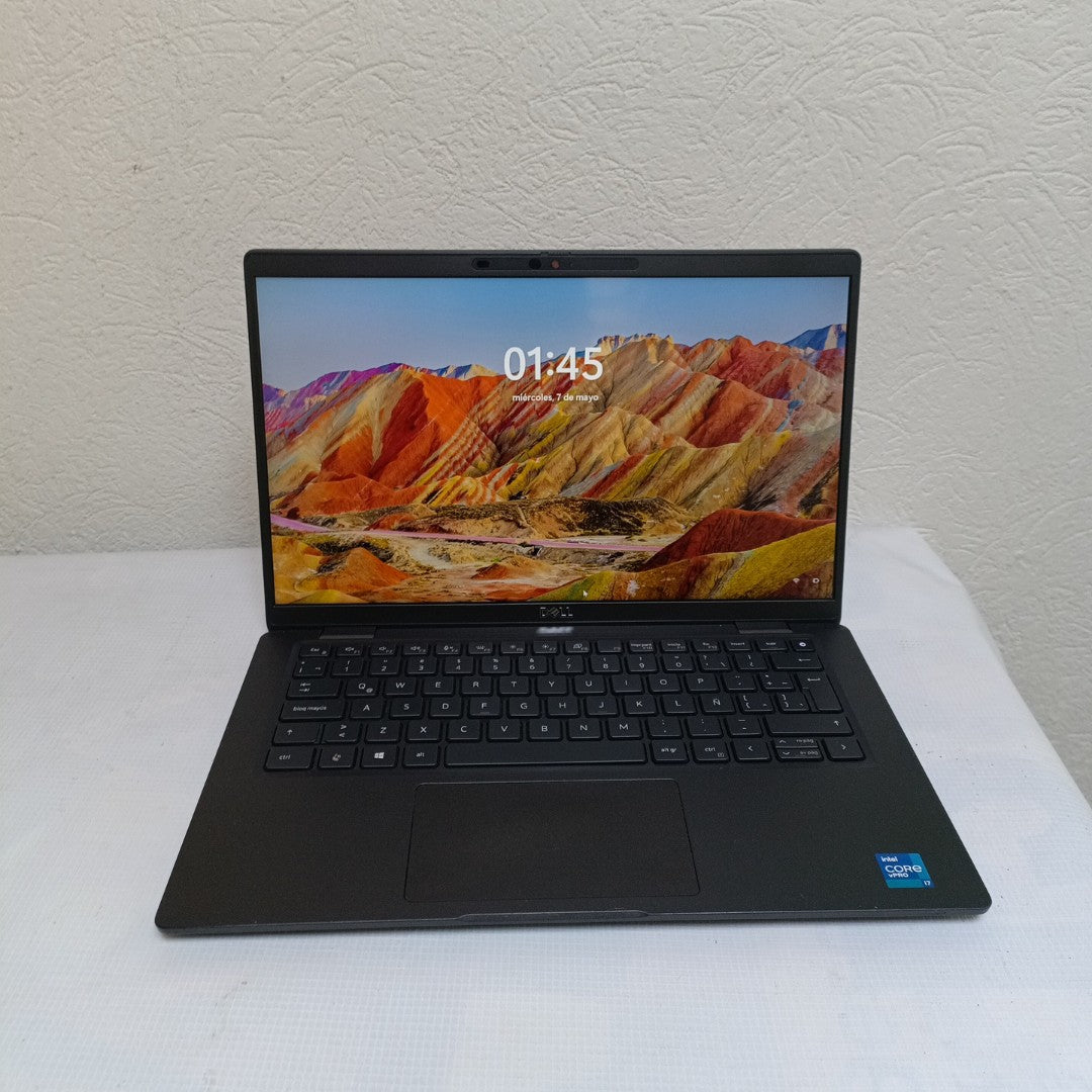LAPTOP DELL LATITUDE 7420 (2023) 256 GB SSD 16 GB RAM (SEMINUEVO)