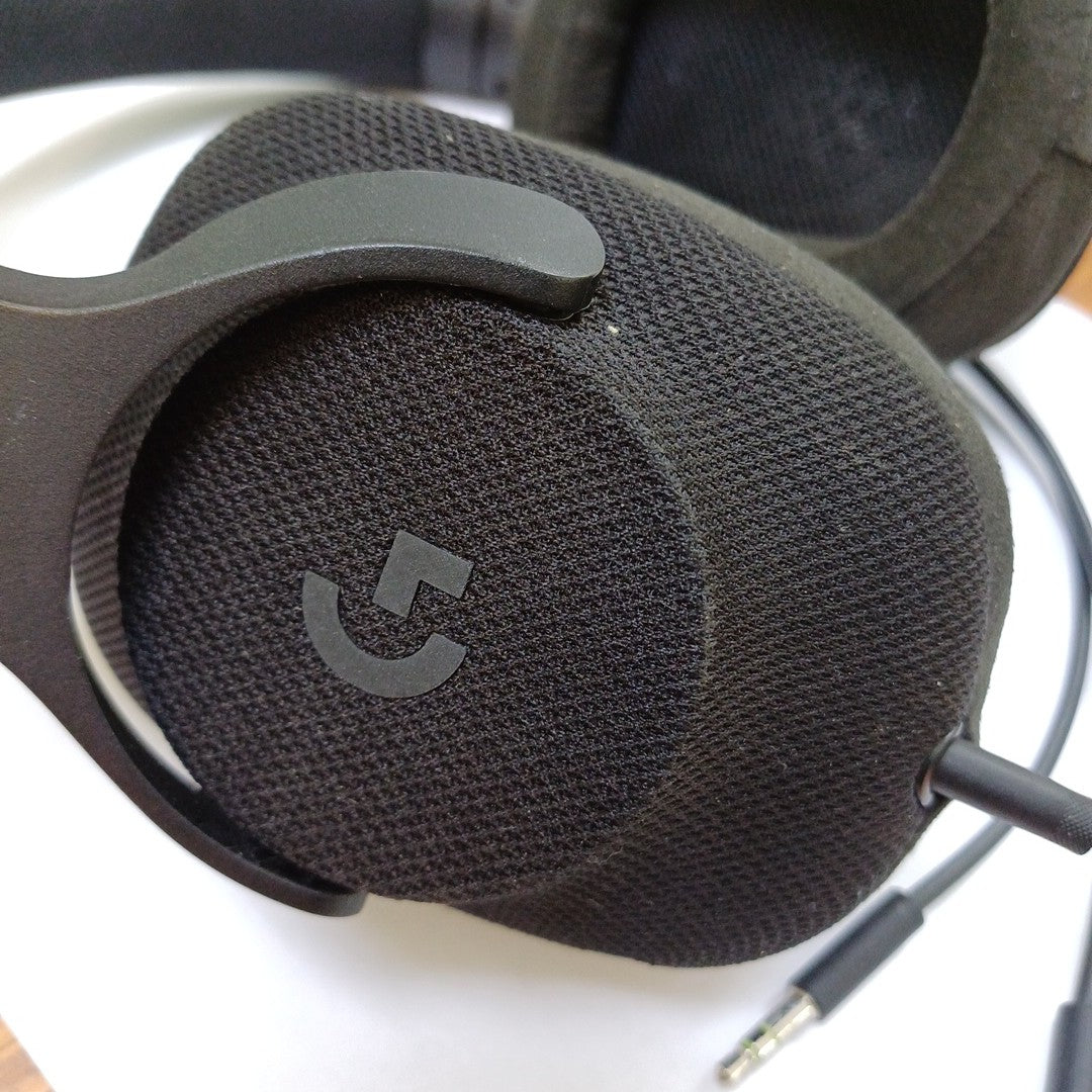 AUDIFONOS LOGITECH G433 ALAMBRICO OVER EAR (SEMINUEVO)